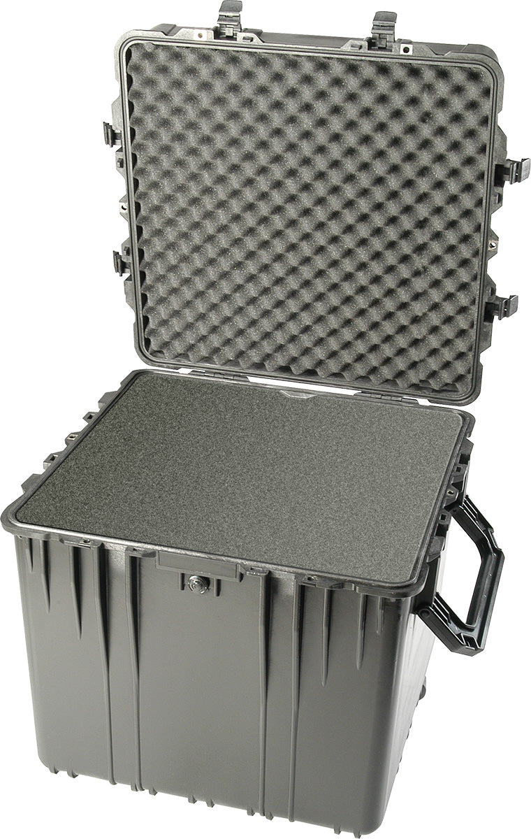 Pelican 0370 Cube Case with Foam (Black)