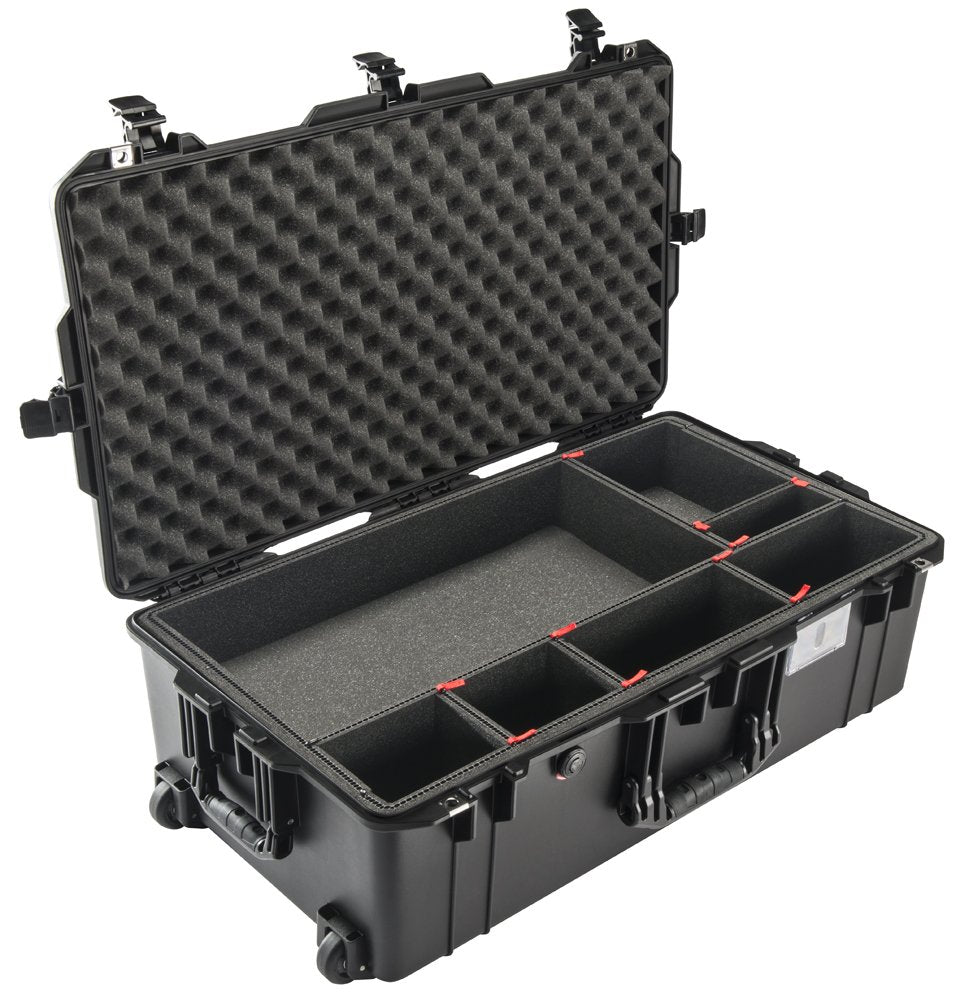 Pelican 1615Air Case with TrekPak Dividers - Black