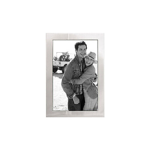 Malden Essentials Bright Silver 5x7 Frame