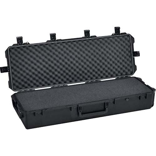 Pelican iM3220 Storm Case with Foam (Black)